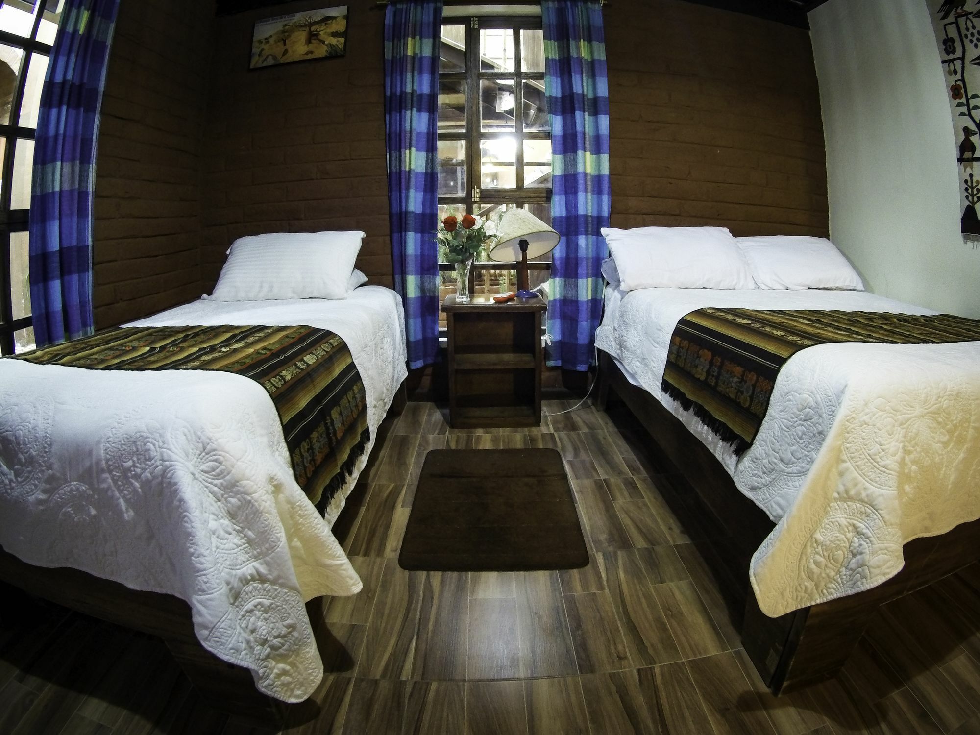 キト Casa Del Arupoホステル エクステリア 写真